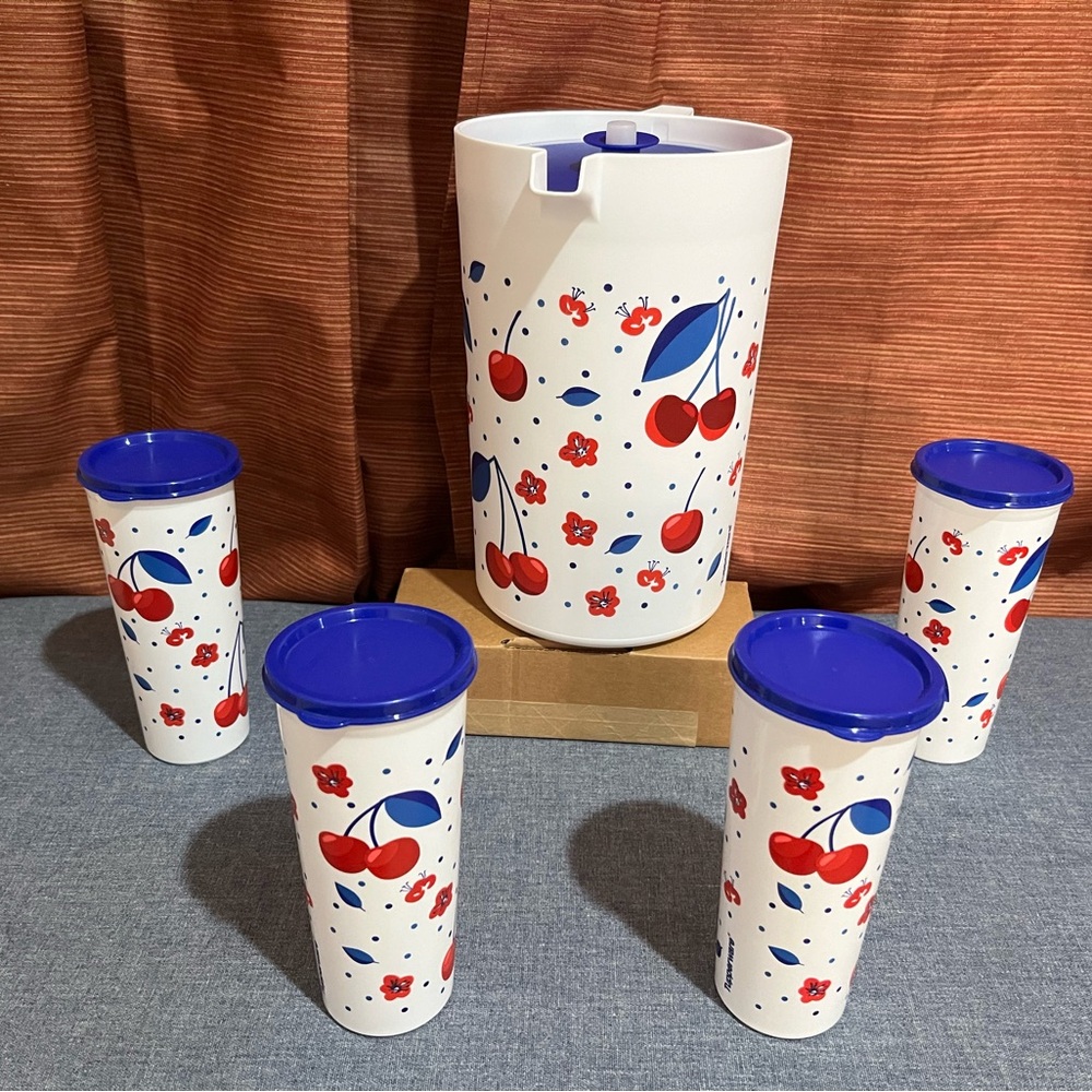 Brand new Tupperware cherry pitcher set